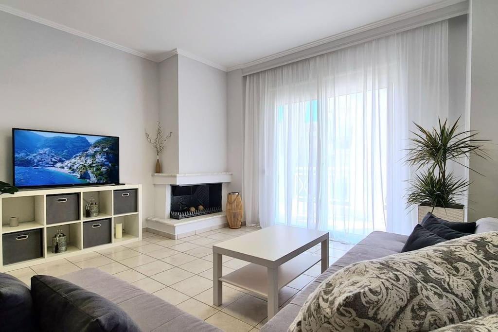 Ivanna Apartment Неа-Муданія Екстер'єр фото