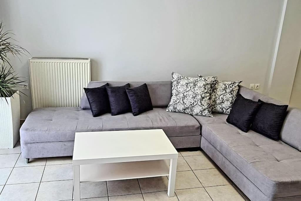 Ivanna Apartment Неа-Муданія Екстер'єр фото