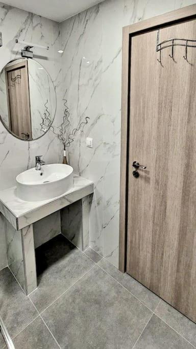 Ivanna Apartment Неа-Муданія Екстер'єр фото